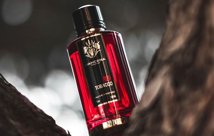 عطر ادکلن مانسرا رد توباکو ۱۲۰میل با'طبع گرم مناسب برای آقایان و بانوان