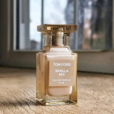 عطر ادکلن تام فورد وانیلا سکس ۵۰میل مناسب برای آقایان و بانوان با طبع گرم و تند