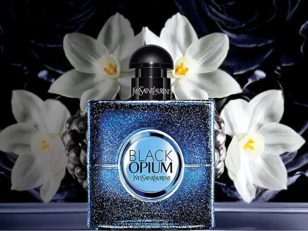 عطر ادکلن ایو سن لورن بلک اوپیوم اینتنس ۹۰میل مناسب برای بانوان با طبع شیرین