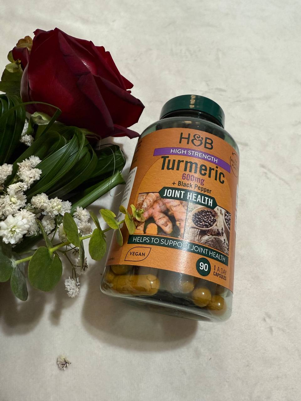 ‌کپسول ترمریک ( زردچوبه ) و فلفل سیاه هلند اند بارت ۹۰ عددی