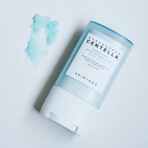 ضد آفتاب استیکی سنتلا اسکین 1004